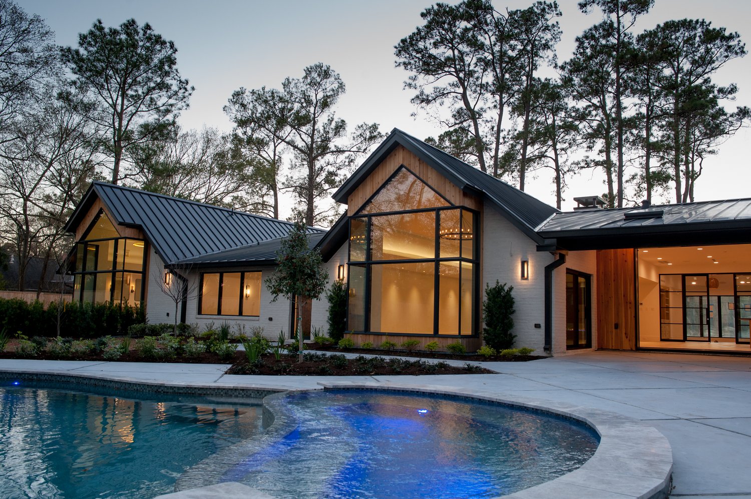 What Are the Steps to Building a Custom Home?